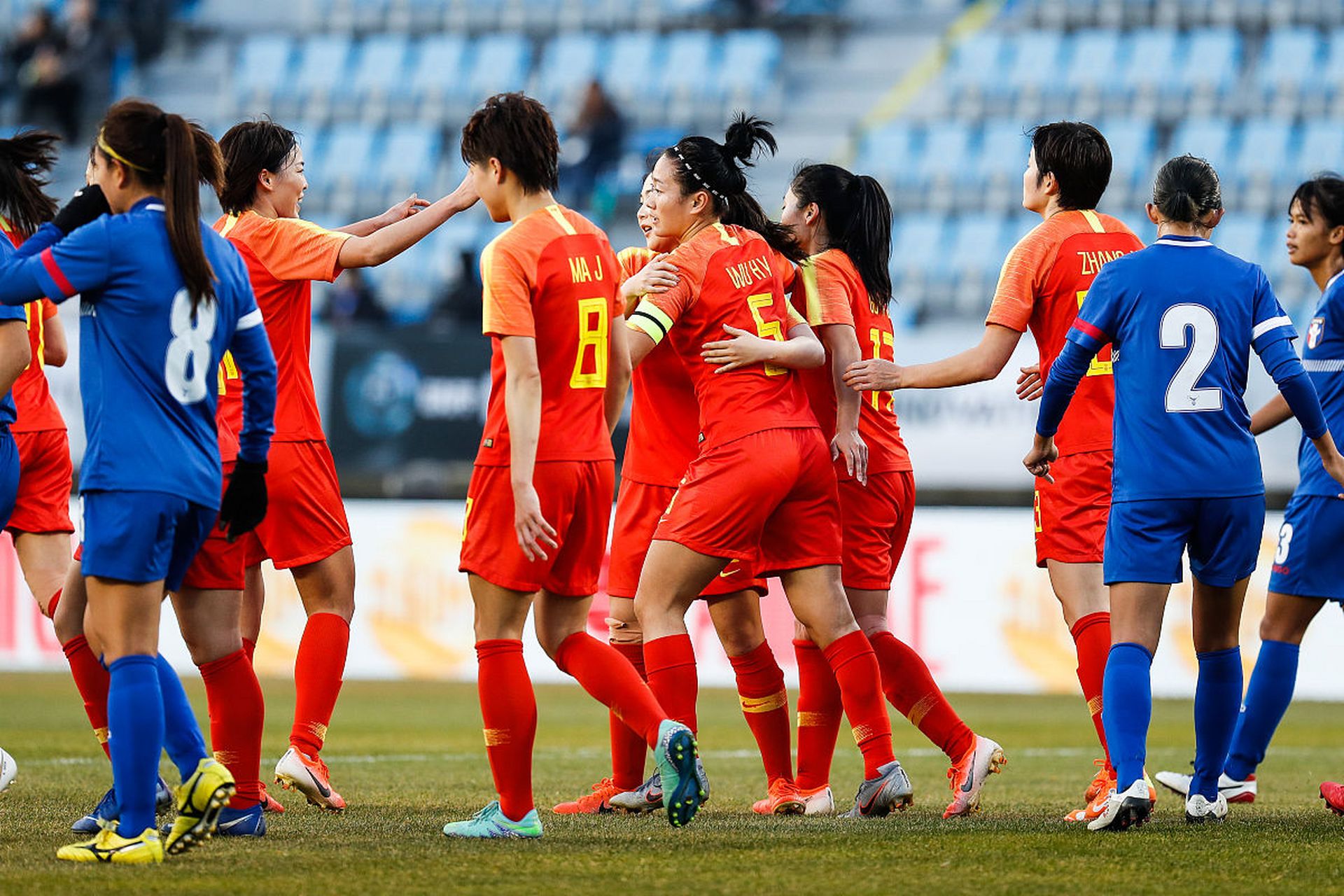 万博max网页版-最新谍战剧薄冰免费在线看蝴蝶网